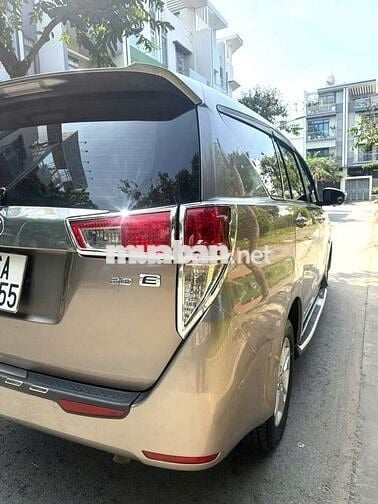 Toyota Innova 2018 Nâu vàng Số sàn