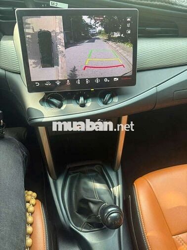 Toyota Innova 2018 Nâu vàng Số sàn