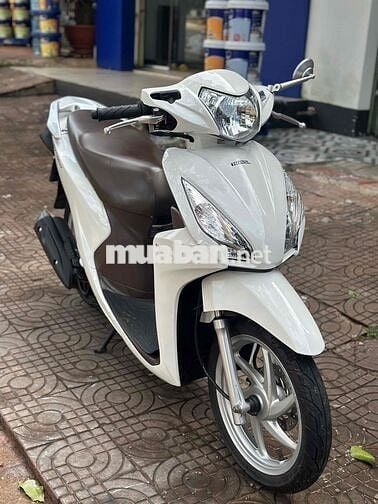 Honda Vision 2018 màu Trắng