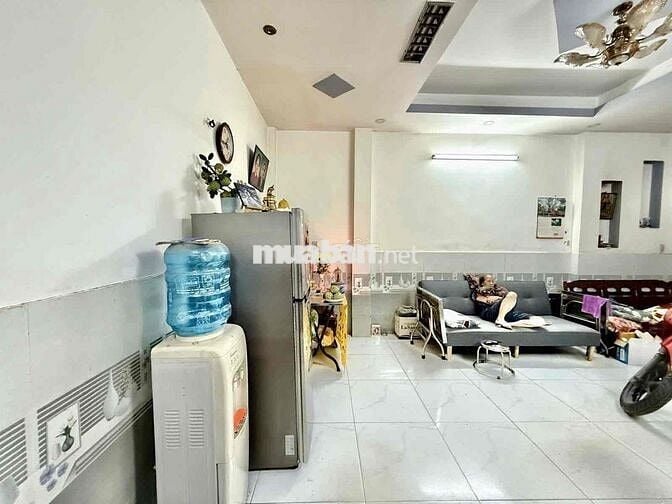 Gấp bán nhà Hẻm Xe Hơi Tân Thới Hiệp -Nở Hậu Đẹp Nhỉnh 3 tỉ .