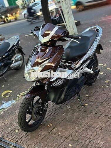 Honda Air Blade 2010 màu Nâu bạc