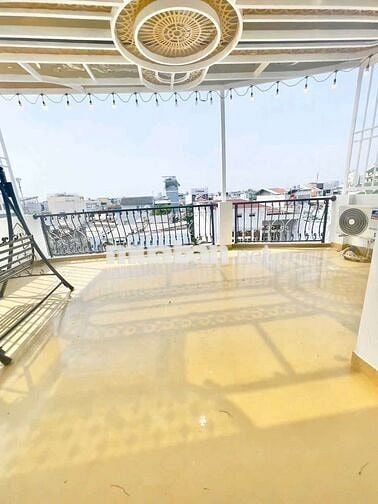 Cần bán nhà đường xe hơi gần Phú Mỹ Hưng quận 7