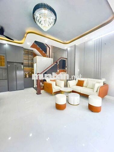 Cần bán nhà đường xe hơi gần Phú Mỹ Hưng quận 7