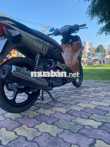 Yamaha No4 màu Vàng đồng