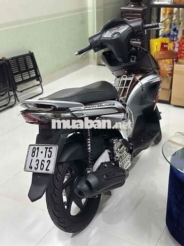 Honda Air Blade 2010 màu Nâu bạc