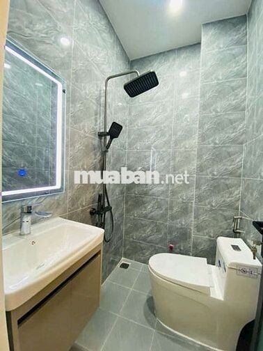 Cần bán nhà Lê Văn Lương đường trước nhà xe hơi có sổ hồng