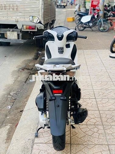SH 125 ABS siêu đẹp vỏ zin theo xe 2 bánh chưa mở✅