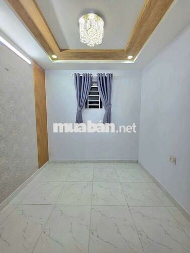 Cần bán nhà đường trước nhà 4 m nhà có sổ hồng