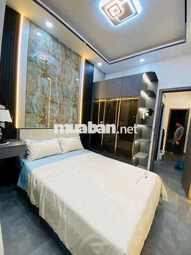 Cần bán nhà Lê Văn Lương đường trước nhà xe hơi có sổ hồng