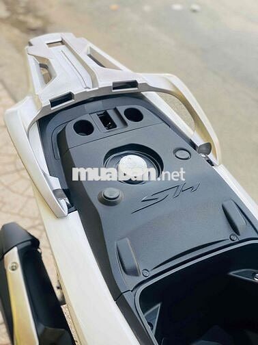 SH 125 ABS siêu đẹp vỏ zin theo xe 2 bánh chưa mở✅