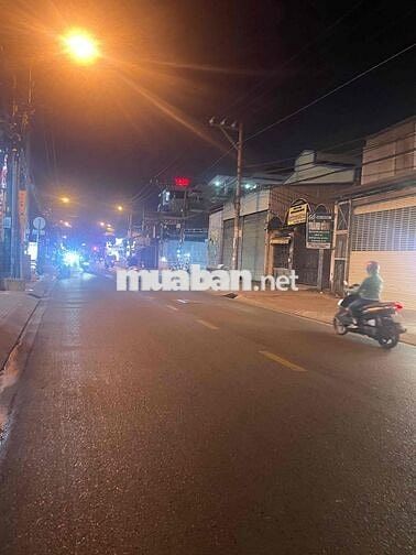 XE HƠI ĐẬU CỬA-64m2(4x16)- chỉ 4 x ti