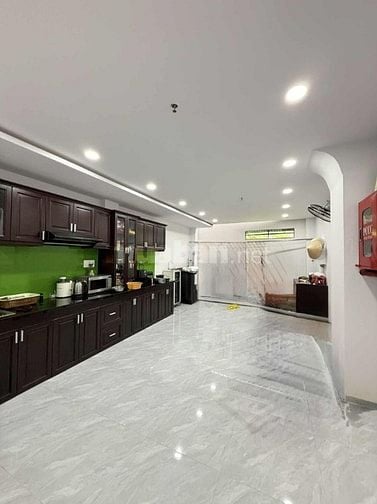 Nguyễn Sơn 3 phút qua Bàu Cát 72m2 6 Tầng Thang Máy