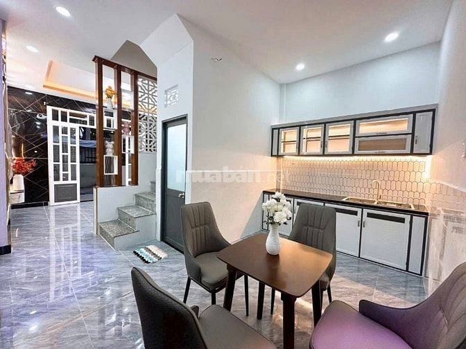 Cô Tám gửi bán nhanh căn nhà Huỳnh Thiện Lộc-Tân Phú 50m2 cho thuê / ở