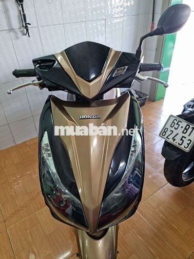 Honda Air Blade Đen vàng đồng 27087 km
