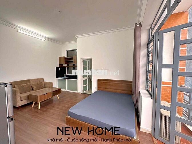 KHAI TRƯƠNG CHDV STUDIO BAN CÔNG VIEW THÀNH PHỐ NGAY PHỐ ẨM THỰC