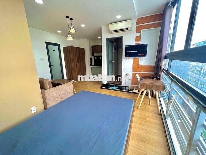 KHAI TRƯƠNG CHDV STUDIO BAN CÔNG VIEW THÀNH PHỐ NGAY PHỐ ẨM THỰC