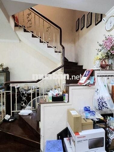 HXH 5m Bạch Đằng gần cổng Sân bay 3 tầng 4PN ngang 5.6m chỉ 12 tỷ hơn