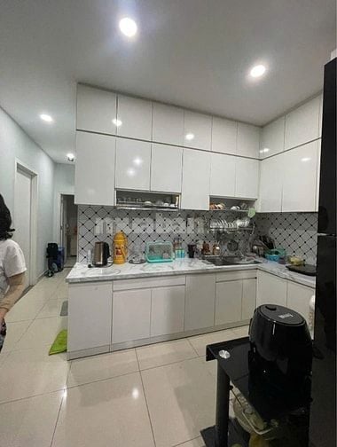 Chung cư Cộng Hoà Garden, P.12, TB: 50m2, đầy đủ NT, 1p ngủ, 10tr5/th.