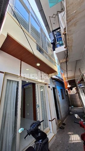 Bán nhà 1trệt, 1lầu, Hẻm Chánh Hưng, P10, Q8. Ngang 3,5m x Dài 10m.