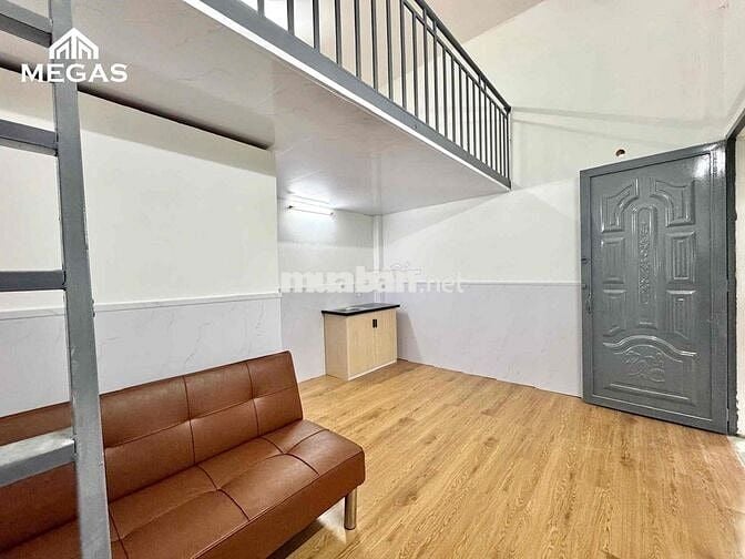 DUPLEX 2TR5 NGAY ĐẠI HỌC NGUYỄN TẤT THÀNH