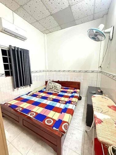 2.39 tỷ có nhà Bình Tân, dt 19m2, sổ riêng, ngay Ngã tư 4 xã