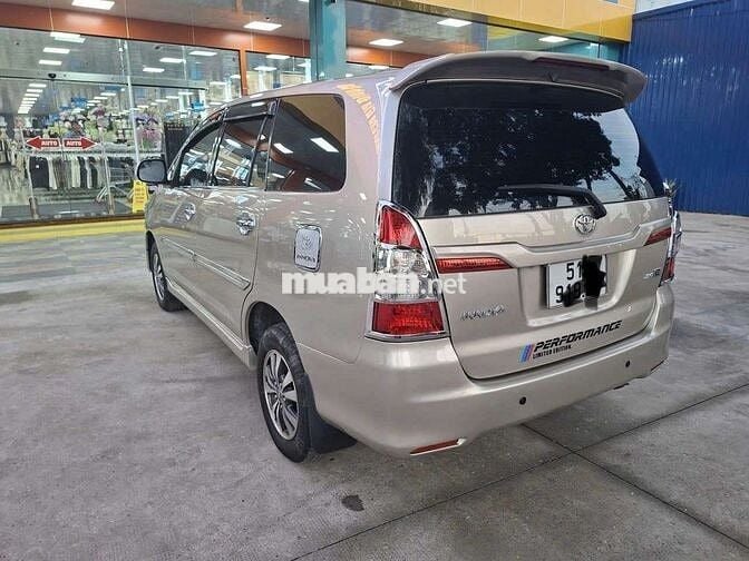 chính chủ cà vẹt bán inova 2015 số sàn.bstphcm