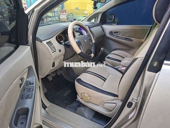 chính chủ cà vẹt bán inova 2015 số sàn.bstphcm