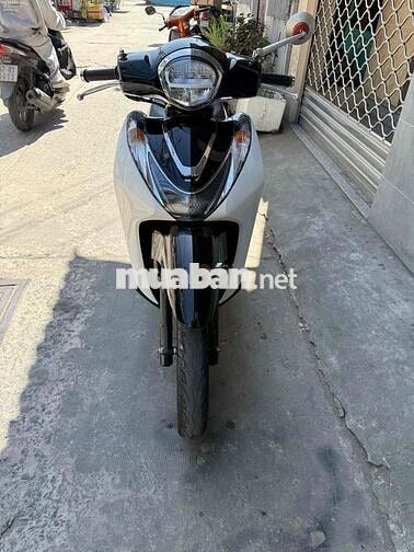 Honda SH Mode 2021 ABS Trắng đen