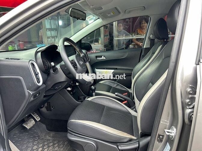 Kia Morning 2022 X-Line cao cấp 22.000 km Bạc