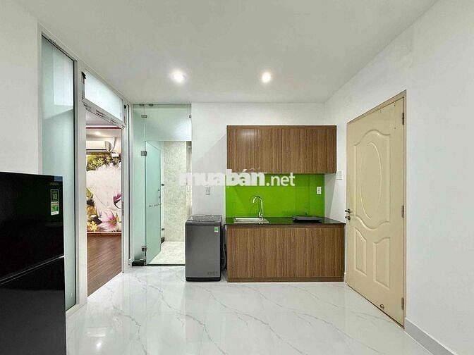 Chung cư mini Full nội thất Ban công lớn  ngay Vòng Xoay Trung Sơn