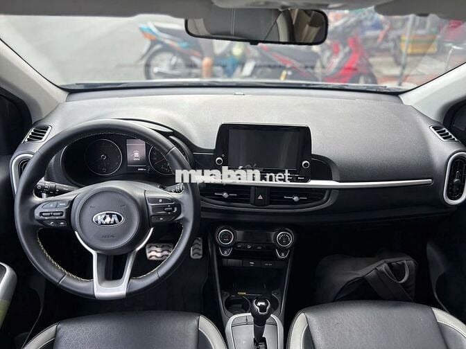 Kia Morning 2022 X-Line cao cấp 22.000 km Bạc