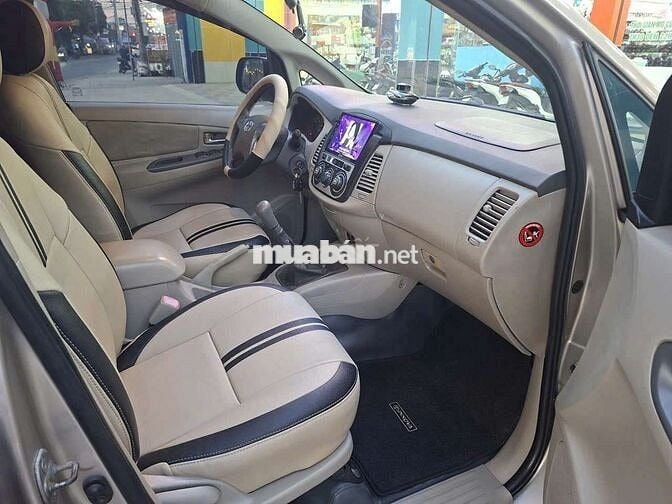 chính chủ cà vẹt bán inova 2015 số sàn.bstphcm