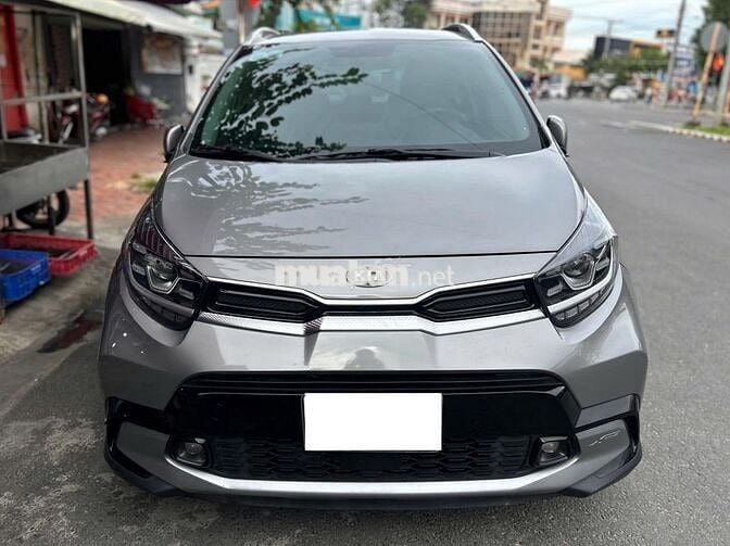 Kia Morning 2022 X-Line cao cấp 22.000 km Bạc