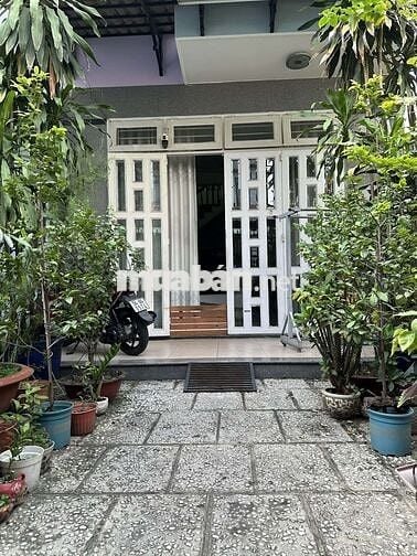 Chính Chủ nhà DT Lớn Q. Trung 1/ Hẻm Xe tải thông gần ngã 3 Tân Sơn