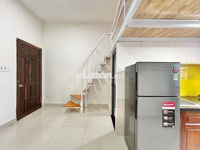 PHÒNG CÓ GÁC MỚI XÂY CỬA SỔ TRỜI - GIÁ TỐT