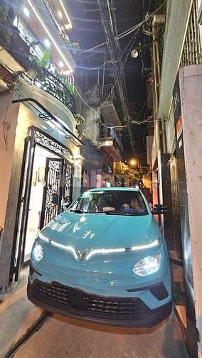 2lầu nthất c.cấp Mặt Tiền Nguyễn Trường Tộ gần Cầu Kiệt, H.B.Trưng Q.1