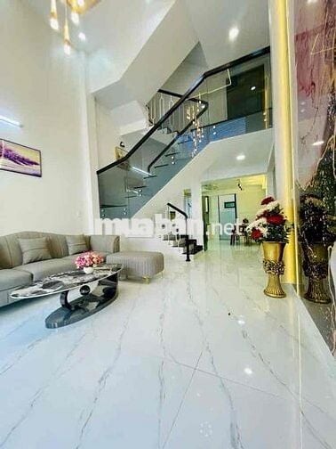 NHÀ 5 TẦNG FULL NỘI THẤT HXH HOÀN CÔNG CHUẨN CHỈ 6.1T NHÀ BÈ