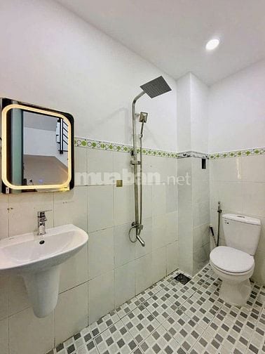 Gần Lotte Mart. Căn 53.3m² Nguyễn Văn Lượng, xây 1 trệt 2 lầu. Sổ sẵn