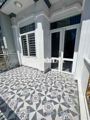 BÁN NHÀ3 TẦNG HXH 4PN-5WC ĐƯỜNG NGUYỄN THỊ HƯƠNG NBE CHỈ 6.8T