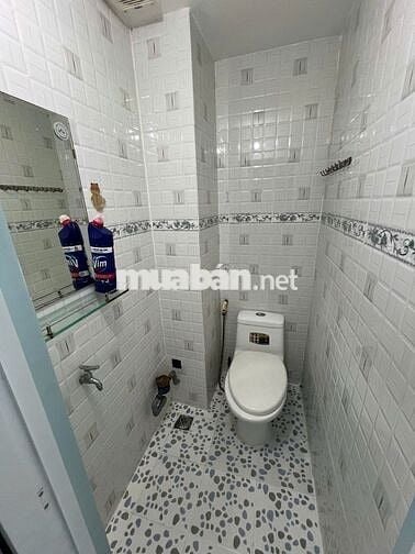 Phòng 1ng 13m2 Hẻm 666/28 đường 3/2 Phường 14 Quận 10 (sạch sẽ)