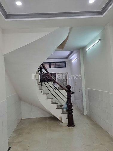 CHO THUÊ NHÀ 4 TẦNG, HÀN HẢI NGUYÊN, Q.11, 17 TR