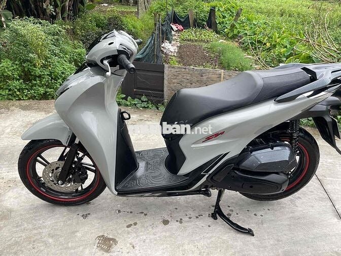Cần bán sh 150 abs 2022 máy zin