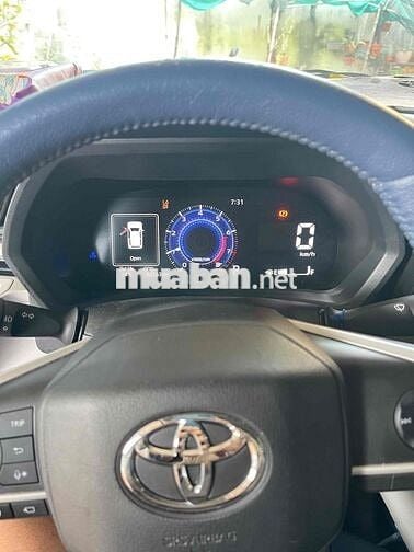 Toyota Veloz Cross 2023 - 82563 km