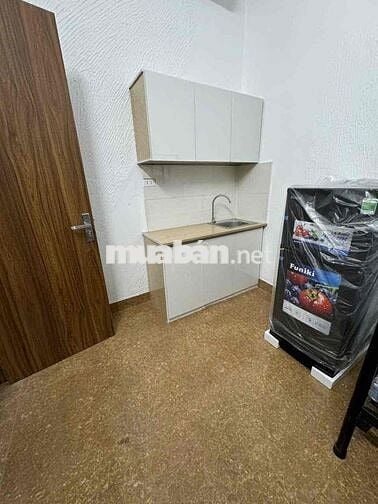 Chỉ 2tr8, cho thuê phòng trọ gần ngay ga tàu Minh Khai Cầu Diễn