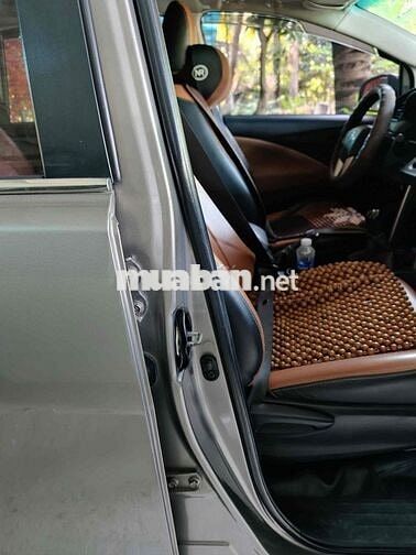 Toyota Innova 2017 Nâu 82.000 k