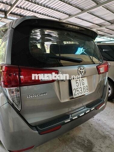 Toyota Innova 2017 Nâu 82.000 k