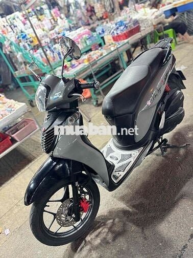 Honda SH Mode 2018 Xám xi măng