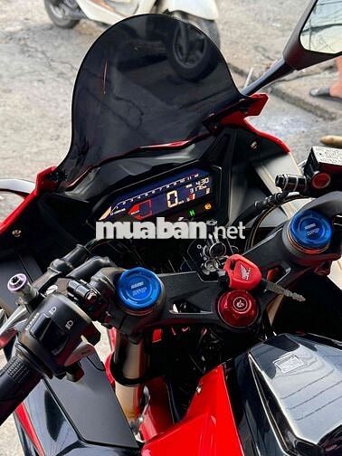 Honda CBR150R ABS 2025 Đỏ đen 3000 km