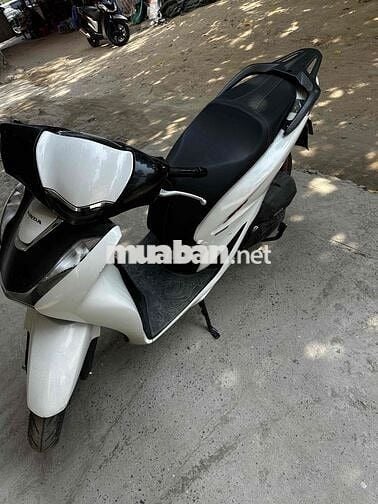 Honda SH 160 ABS 2023 Đặc biệt xám xi măng