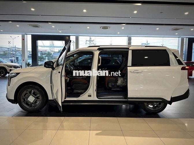 Kia Carnival 1.6T HEV (2 Ghế VIP) Giảm 80 TRIỆU